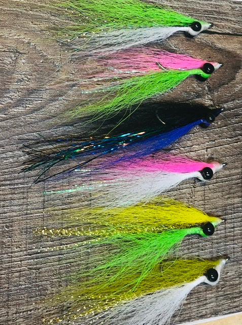 Assorted Clouser's Deep Minnow fly fishing lures in Size 1 and 1/0, featuring colorful patterns and sharp hooks.